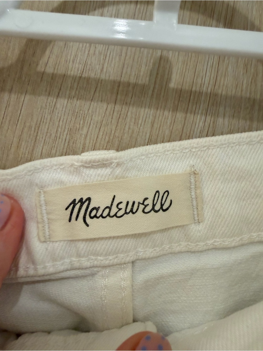 NEVER WORN: Madewell White Denim High-Rise Shorts, size 29 - Picture 3 of 7